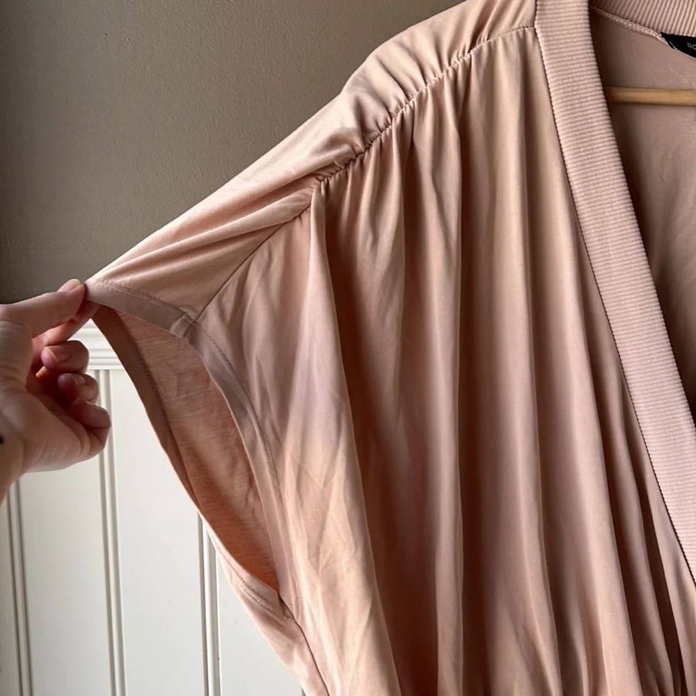 BCBGMAXAZRIA Pink Wrap Top Size Medium - Picture 5 of 12